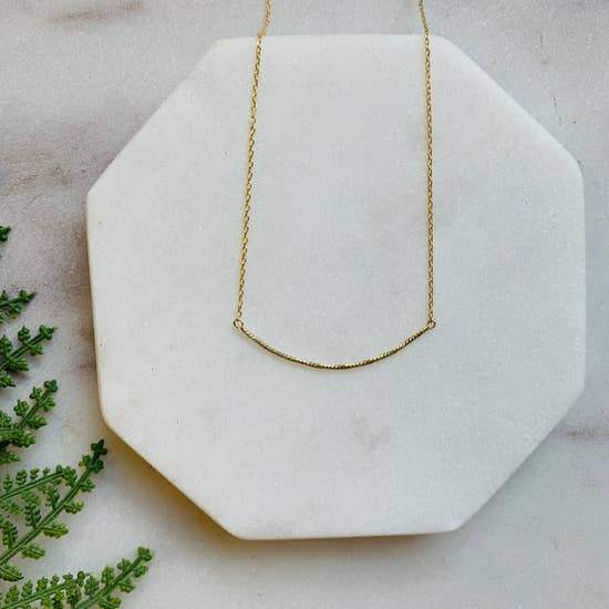 gold bar accent necklace